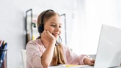 Школи двох облцентрів переводять на дистанційку