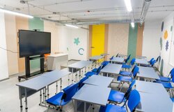 У київському ліцеї звільнили вчителя, який на уроці говорив російською